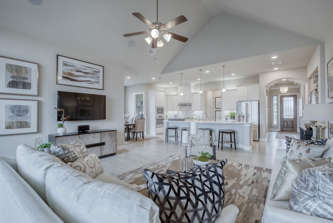 Plan your dream home with us! Silo Mills may be extraordinarily small-town charming, but our beautifully designed homes will feature the latest and greatest in technology to help ensure that your lifestyle is as up-to-speed and modern as possible.And our premier builders, @antares_homes, @bloomfieldhomes, and @chesmarhomes will be with you every step of the way, helping to make sure your home’s plan, styles, and finishes are specified to your exact likes and needs! Learn more about our builders - Link in bio! #SiloMills #SiloMillsLiving #SiloMillsTX #GodleyTexas #GodleyTX #NewHomesGodleyTX #GodleyRealEstate #GodleyISD #NewHomes
