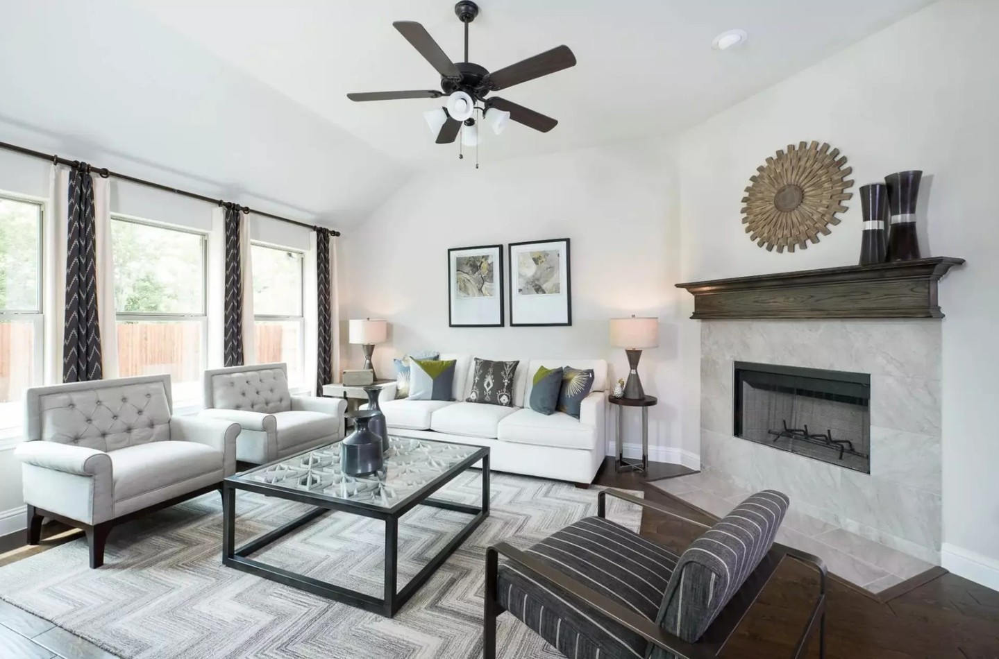 3 Beds | 2 Baths | 1 Story | 2,022 Sq FtLooking for a quick move-in? 4340 Sunflower Foundry St by @antares_homes is available this fall! This stunning open-concept layout is perfect for entertaining guests and spending time with family. This home features a chef-style kitchen with a walk-in corner pantry, a covered back patio, and a luxurious master bath! View more details by clicking the link in our bio or visiting our website!#SiloMills #SiloMillsLiving #SiloMillsTX #GodleyTexas #GodleyTX #NewHomesGodleyTX #GodleyRealEstate #GodleyISD #NewHomes